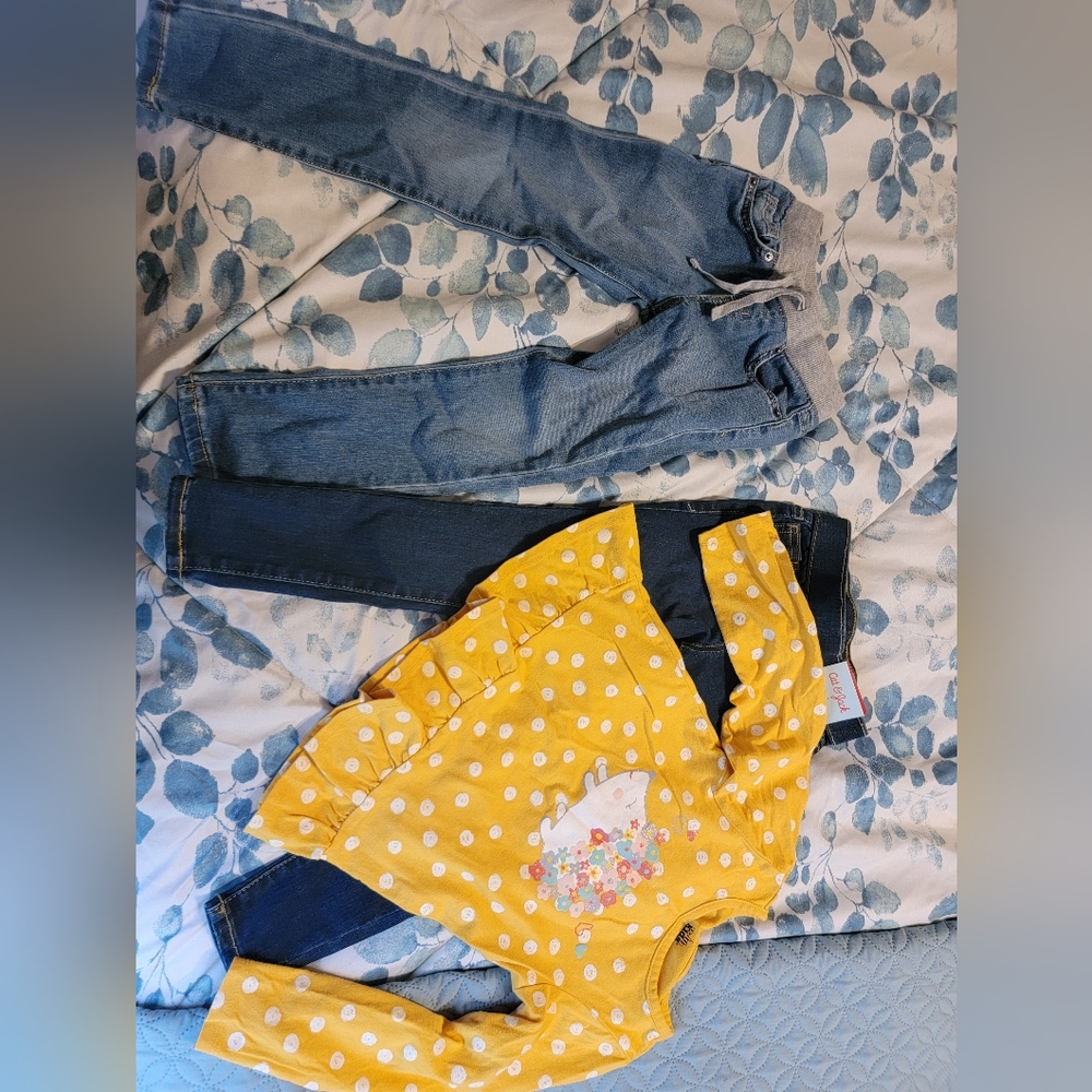 Set of 3. Kat & Jack pants are size 4. Kids Headquarters shirt is size 4.